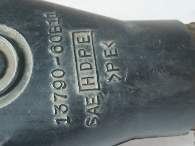 bontott SUZUKI SWIFT II Szívó Cső