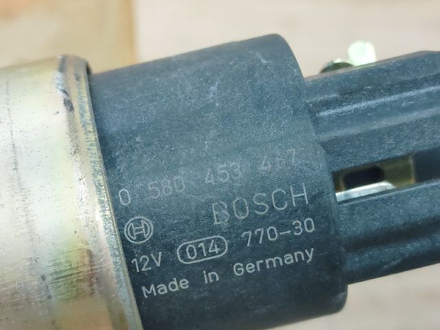 bontott SUZUKI SWIFT II Üzemanyag Szivattyú