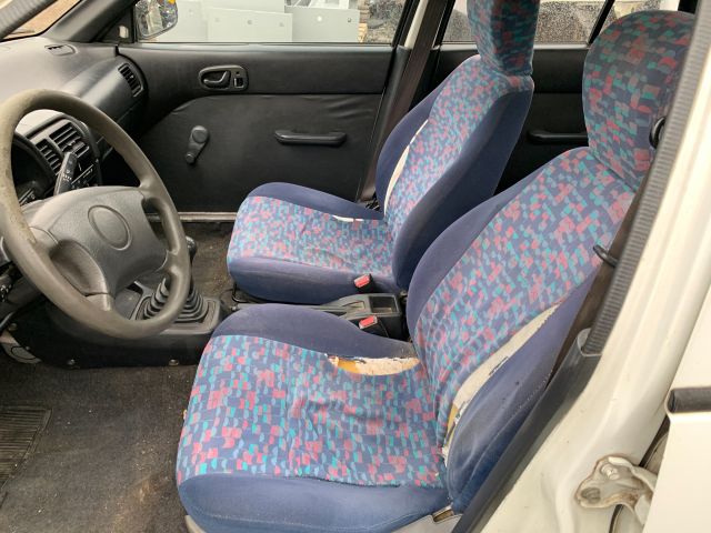 bontott SUZUKI SWIFT II Váltó Kulissza