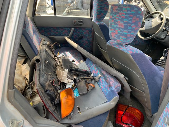 bontott SUZUKI SWIFT II Váltó Kulissza