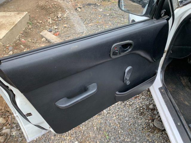 bontott SUZUKI SWIFT II Váltó Kulissza