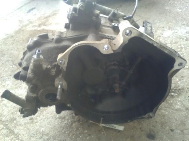 bontott SUZUKI SWIFT II Váltó (Mechanikus)