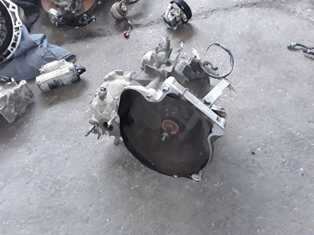 bontott SUZUKI SWIFT II Váltó (Mechanikus)