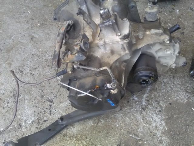 bontott SUZUKI SWIFT II Váltó (Mechanikus)