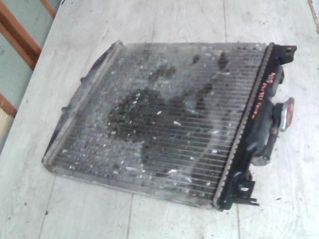 bontott SUZUKI SWIFT II Vízhűtő Radiátor (Nem klímás)