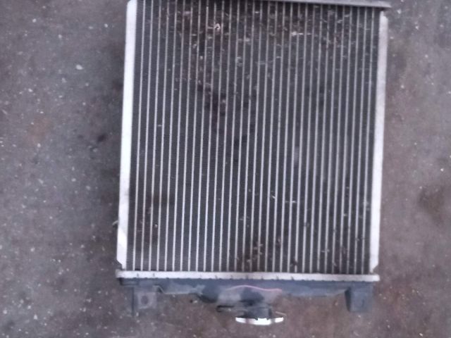 bontott SUZUKI SWIFT II Vízhűtő Radiátor (Nem klímás)