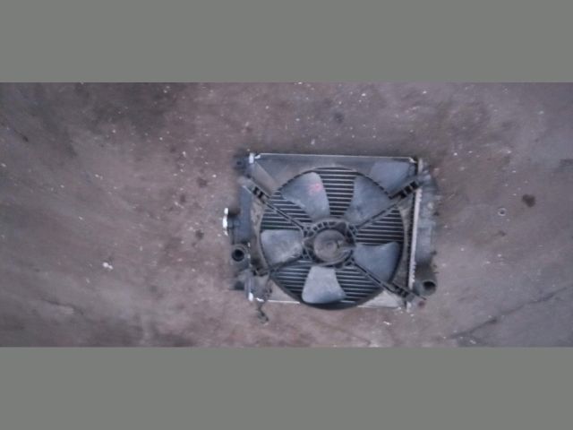 bontott SUZUKI SWIFT II Vízhűtő Radiátor (Nem klímás)