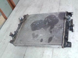 bontott SUZUKI SWIFT II Vízhűtő Radiátor (Nem klímás)