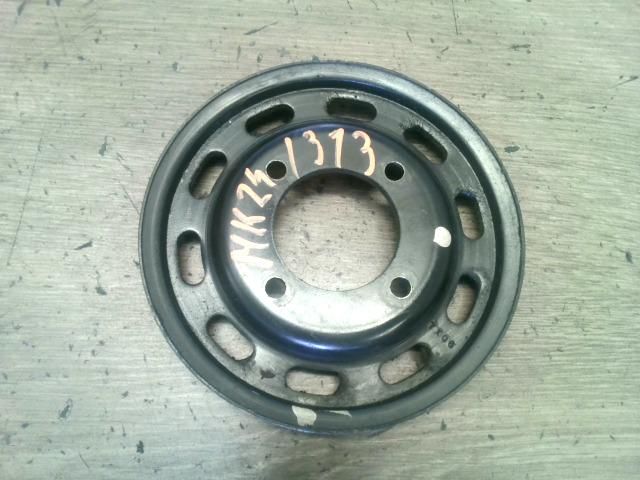 bontott SUZUKI SWIFT II Vízpumpa Szíjtárcsa