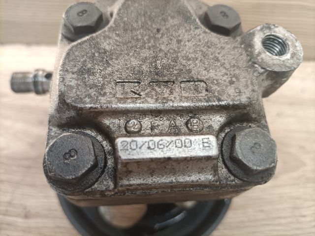 bontott SUZUKI SWIFT II Kormányszervó Motor (Hidraulikus)