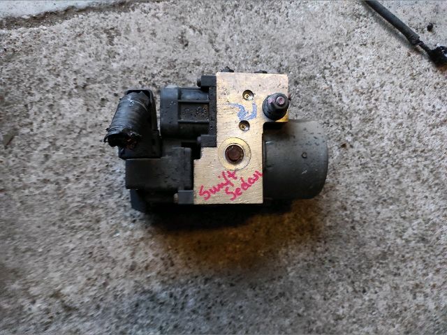 bontott SUZUKI SWIFT II ABS Kocka