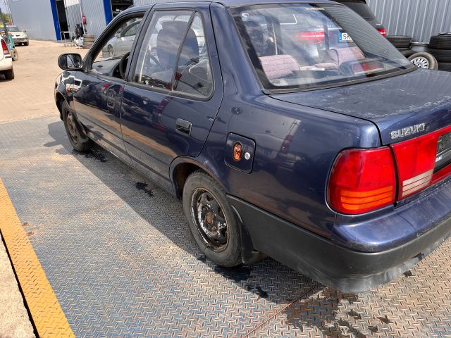 bontott SUZUKI SWIFT II Bal első Csonkállvány Kerékaggyal