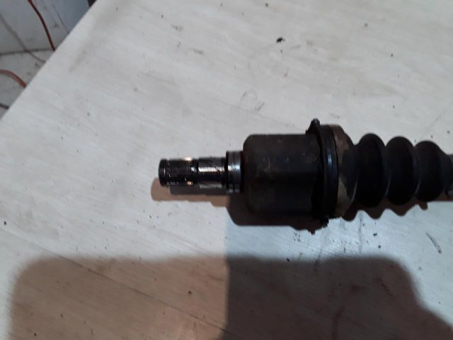 bontott SUZUKI SWIFT II Bal Féltengely