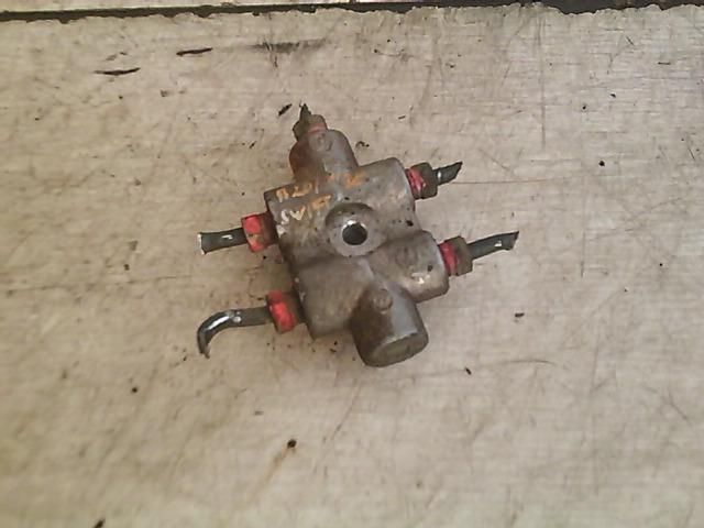 bontott SUZUKI SWIFT II Fékerőszabályzó