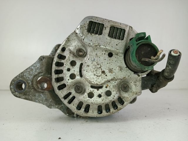 bontott SUZUKI SWIFT II Generátor