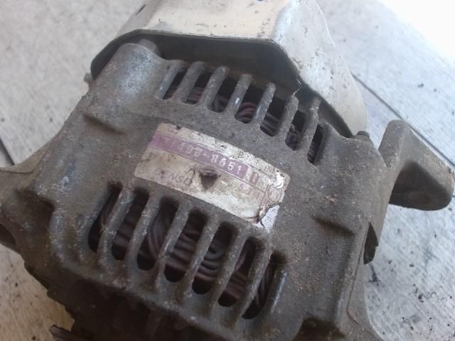 bontott SUZUKI SWIFT II Generátor