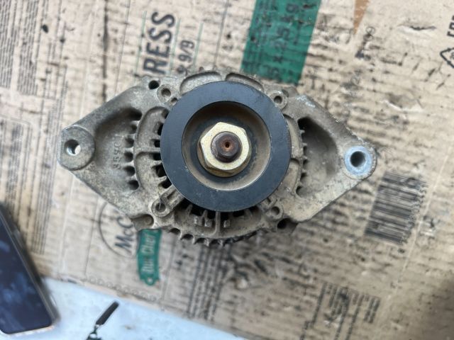 bontott SUZUKI SWIFT II Generátor