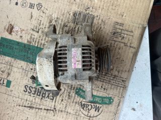 bontott SUZUKI SWIFT II Generátor