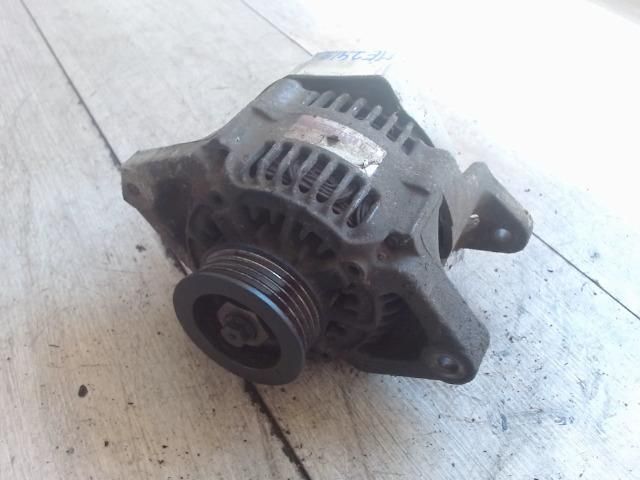 bontott SUZUKI SWIFT II Generátor