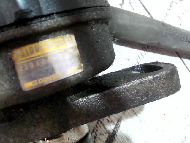 bontott SUZUKI SWIFT II Gyújtáselosztó és Gyertya Kábel