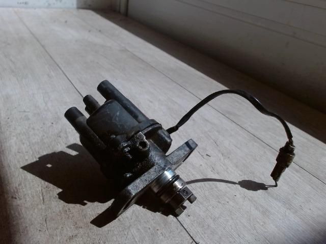 bontott SUZUKI SWIFT II Gyújtáselosztó