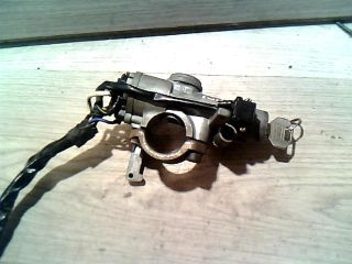 bontott SUZUKI SWIFT II Gyújtáskapcsoló Házzal