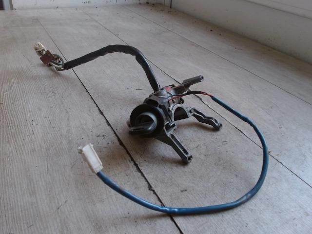 bontott SUZUKI SWIFT II Gyújtáskapcsoló