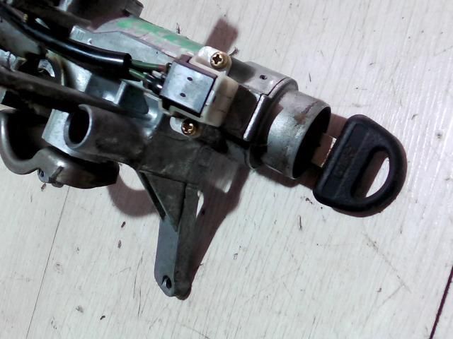 bontott SUZUKI SWIFT II Gyújtáskapcsoló