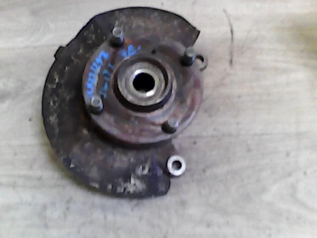 bontott SUZUKI SWIFT II Jobb első Csonkállvány Kerékaggyal