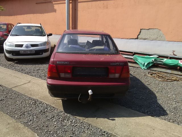 bontott SUZUKI SWIFT II Jobb hátsó Rugó