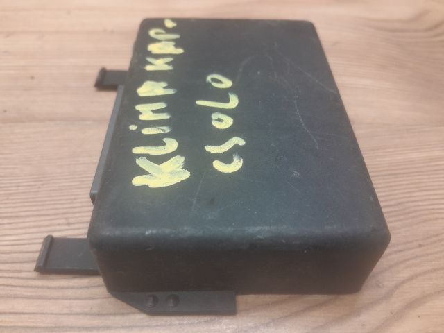 bontott SUZUKI SWIFT II Klíma Relé