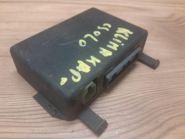 bontott SUZUKI SWIFT II Klíma Relé