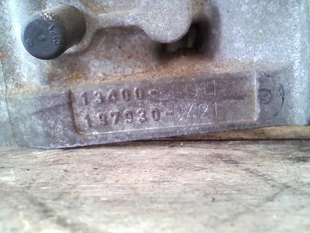 bontott SUZUKI SWIFT II Központi Injektor