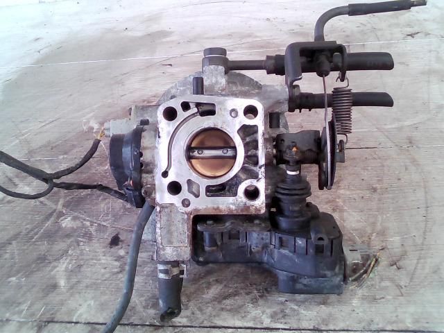 bontott SUZUKI SWIFT II Központi Injektor