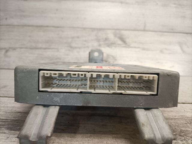 bontott SUZUKI SWIFT II Motorvezérlő