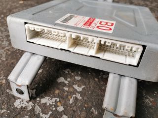 bontott SUZUKI SWIFT II Motorvezérlő