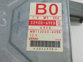 bontott SUZUKI SWIFT II Motorvezérlő