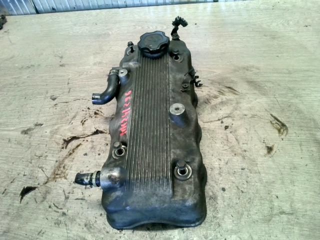 bontott SUZUKI SWIFT II Szelepfedél