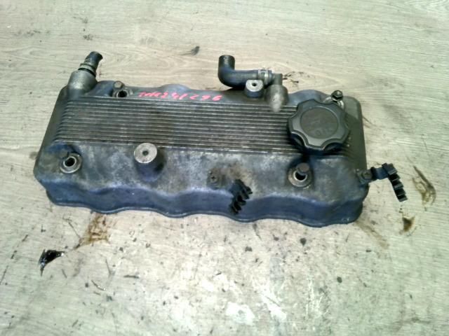 bontott SUZUKI SWIFT II Szelepfedél