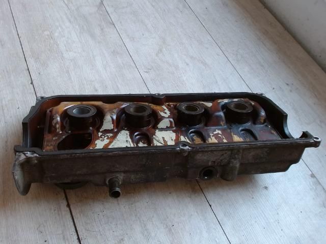 bontott SUZUKI SWIFT II Szelepfedél