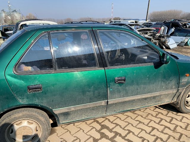 bontott SUZUKI SWIFT II Szívósor