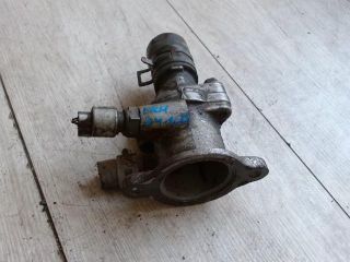 bontott SUZUKI SWIFT II Termosztátház