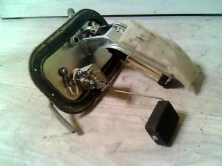 bontott SUZUKI SWIFT II Üzemanyag Szivattyú