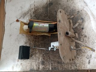 bontott SUZUKI SWIFT II Üzemanyag Szivattyú