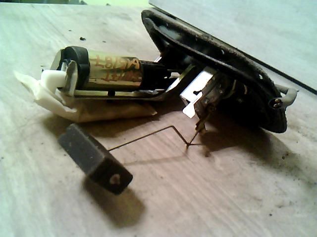 bontott SUZUKI SWIFT II Üzemanyag Szivattyú