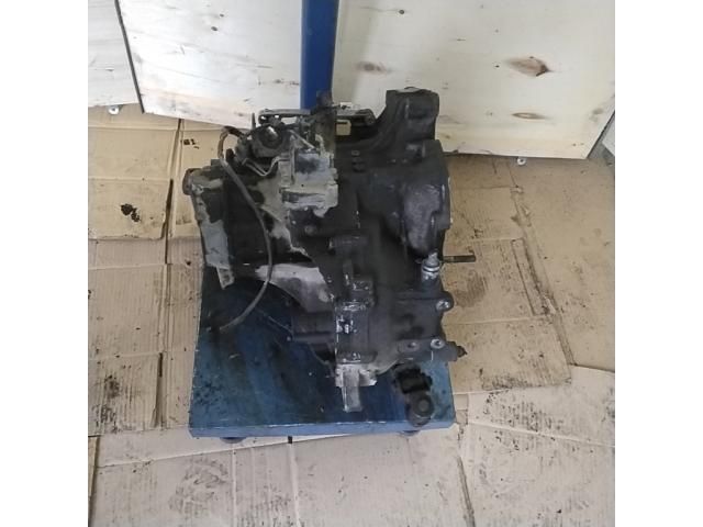 bontott SUZUKI SWIFT II Váltó (Mechanikus)