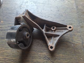 bontott SUZUKI SWIFT II Váltó Tartó Bak (Pozíciófüggetlen)