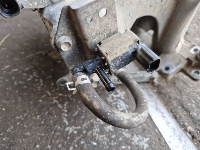 bontott SUZUKI SWIFT II Szívósor