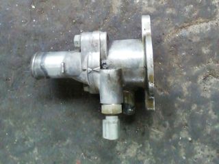 bontott SUZUKI SWIFT II Termosztátház