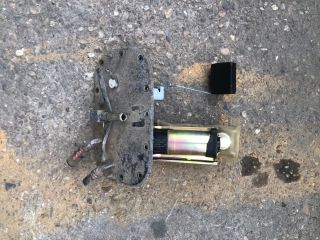 bontott SUZUKI SWIFT II Üzemanyag Szivattyú